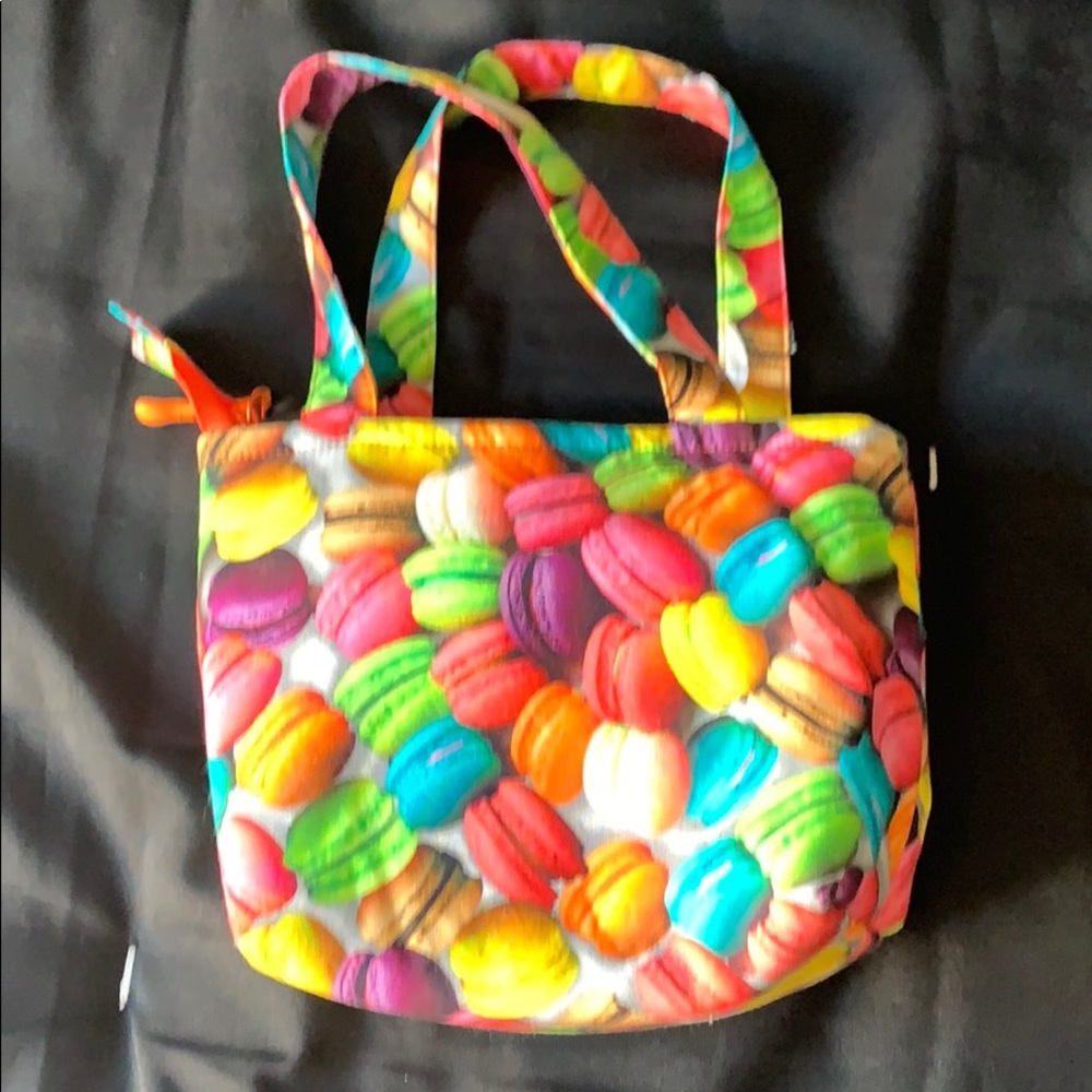 Macaroon bag